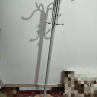 جالباسی ایستاده