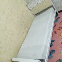 تخت خواب یکنفره