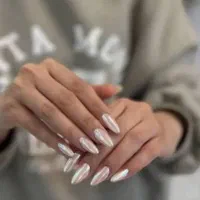 خدمات کاشت ناخن