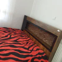 تخت دو نفره در حد نو