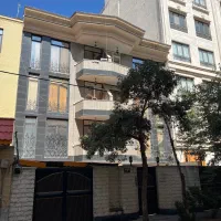 ۱۱۰ متر هفت تیر ۲۳ (ویلا) خوش نقشه غرق نور