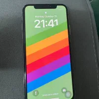 اپل iPhone X با حافظهٔ ۶۴ گیگابایت