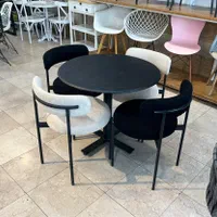 میز و صندلی کافه رستوران غذاخوری دلوین7d1j4elvinoi|میز و صندلی غذاخوری|رشت, آزادگان|دیوار