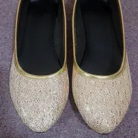 کفش نو طلایی سایز ۳۹،۴۰
