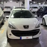 پژو ۲۰۷i اتوماتیک سقف فلز ۱۴۰۴