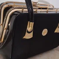 کیف مجلسی|کیف، کفش، کمربند|تبریز, |دیوار