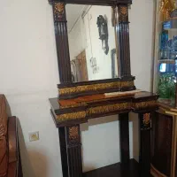 آینه و کنسول