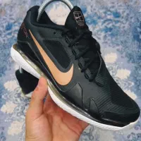 کفش تنیس نایک