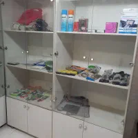 ویترین فروشی