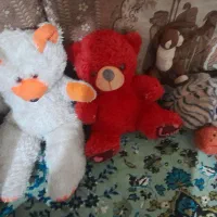 تعدادی عروسک درحدنو