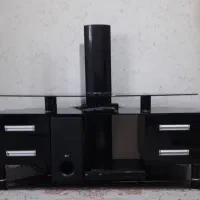 سینما خانگی و میز