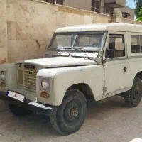 لندرور مدل 1366