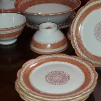 ظروف قدیمی کاربردی.سرو توضیح را بخوانید|ظروف سرو و پذیرایی|شیراز, شهرک گلدشت حافظ‎|دیوار