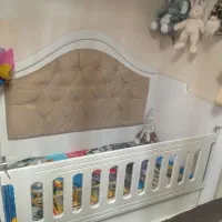 تختخواب کودک به همراه تشک