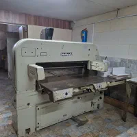 دستگاه برش کاغذ