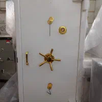 گاوصندوق بانکی و  طلا فروشی