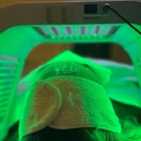 پاکسازی پوست. پدیکور. کفسابی درمانی