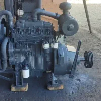 فروش ۲ دستگاه موتور پرکنز ۴ سلیندر وبنز خاور