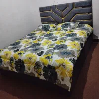 اعددتختواب دونفره با دوعددانفره تمیزنوجوان با تشک