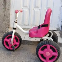 دوچرخه و تخت کودک  و تشک کودک مارک رویال در حد نو