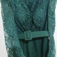 لباس مجلسی|لباس|فردوس (خراسان), |دیوار