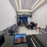 کارشناس کافی نت مسلط