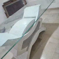 میز شیشه ای با پایه چوبی 6 نفره