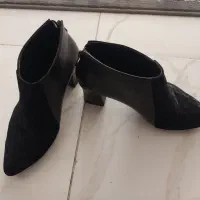 کفش فقط دوبار پوشیده شده به پام کوچیک شده سایز ۳۷