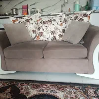کاناپه دونفره ، در حد نو ، کاملا سالم