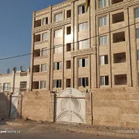 آپارتمان ۹۸ متری طبقه پنجم