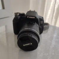 دوربین canon 700D با لنز 18-55