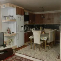 خانه ویلایی دوطبقه را جدا