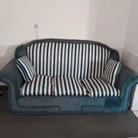 دو دست مبل هفت نفره در حد نو|مبلمان خانگی و میز عسلی|شاهین‌شهر, گرگاب|دیوار