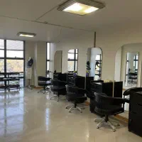 اجاره لاین های زیبایی در بهترین لوکیشن|خدمات آرایشگری و زیبایی|اصفهان, باغ زرشک|دیوار