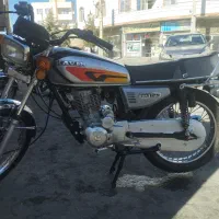 موتور سیکلت ۲۰۰ کویر