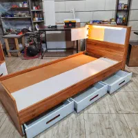 تخت بزرگسال سه کشو|تخت و سرویس خواب|خرمآباد, |دیوار