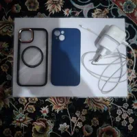 شارژر و دوتا قاب اصلی ایفون ۱۳