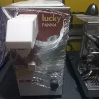 دستگاه گل خامه ایتالیایی و چند دستگاه قهوه سازا|کافی‌شاپ و رستوران|مشهد, مصلی (کارمندان اول)|دیوار