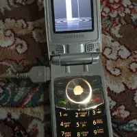 فروش گوشی سامسونگ تاشو E490