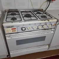 اجاق گاز فر دار