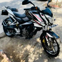پالس ان اس۲۰۰،ns200