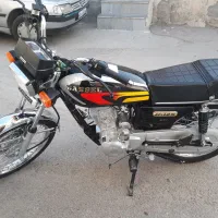 موتور سیکلت باسل