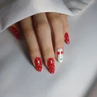 جذب مدل برای خدمات ناخن (فقط هزینه مواد+هدیه)