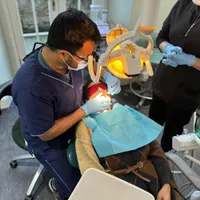 خدمات دندانپزشکی با کیفیت|خدمات آرایشگری و زیبایی|رشت, استادسرا|دیوار