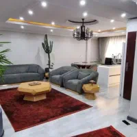 ۹۵ متر / فول امکانات / سالن مربع و غرق نور