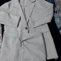 کت شلوار در حد نو ۱۲۰۰۰۰۰