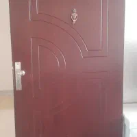 درب ورودی آپارتمان