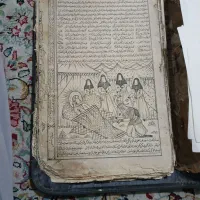 دوعدد کتاب عتیقه قدیمی حتمن متن کامل بخونین