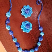 گوشواره قلاب بافی