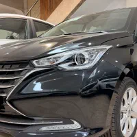FMC511 مدل ۱۴۰۵ با سند و‌مدارک سفید و‌مشکی